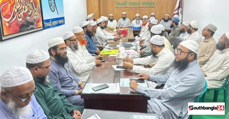 আইনশৃঙ্খলা রক্ষাকারী বাহিনী সরকারের নিয়ন্ত্রণে নেই: ফজলুল করীম মারুফ