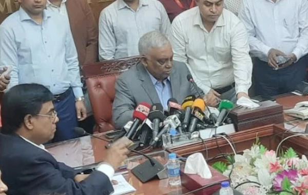 ‘জনমনে স্বস্তি না ফেরা পর্যন্ত চলবে কারফিউ’