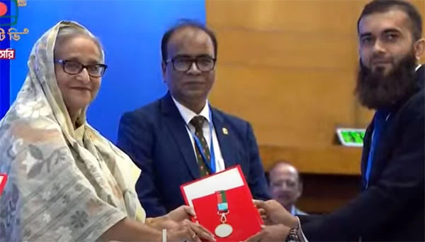 মৎস্য পদক পেলেন ২২ ব্যক্তি ও প্রতিষ্ঠান