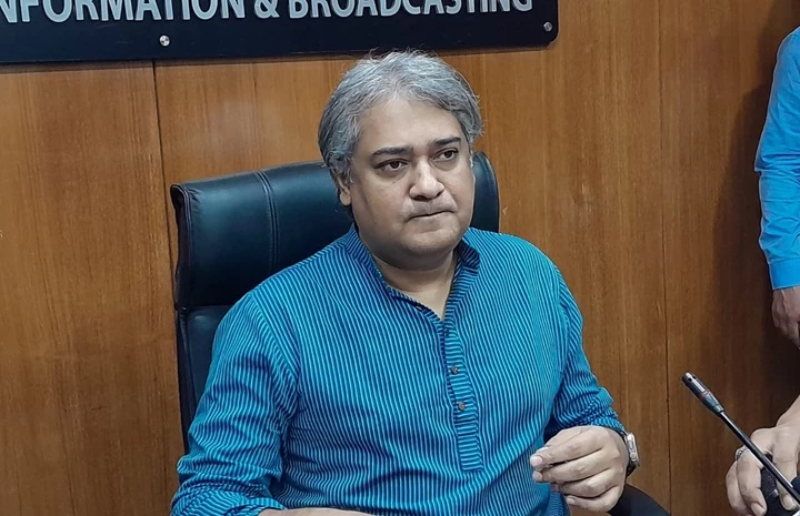 শিক্ষার্থীদের ইমোশনকে ঢাল হিসেবে ব্যবহার করেছে তৃতীয় পক্ষ: তথ্য প্রতিমন্ত্রী