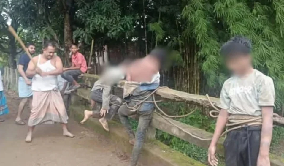 পরিকল্পিতভাবে ‘মব’ সৃষ্টি করে তিন কিশোরকে পিটুনি, একজনের মৃত্যু