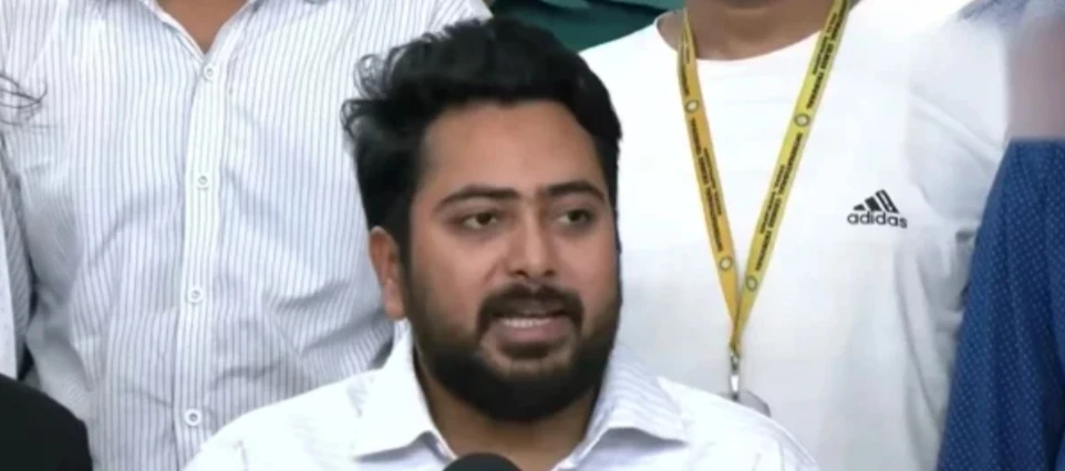 ‘৪ আগস্টই ড. ইউনূসকে সরকারপ্রধান হওয়ার প্রস্তাব দেওয়া হয়’